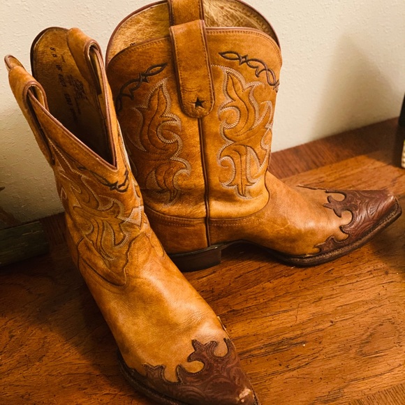 Cowgirl Boots - Picture 4 of 5